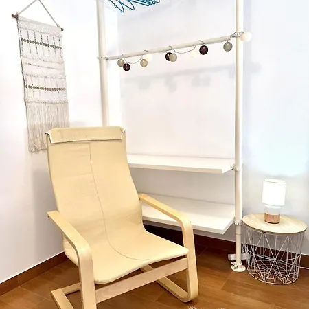 Large House Near Beaches & Surf Атогиа-да-Балейя